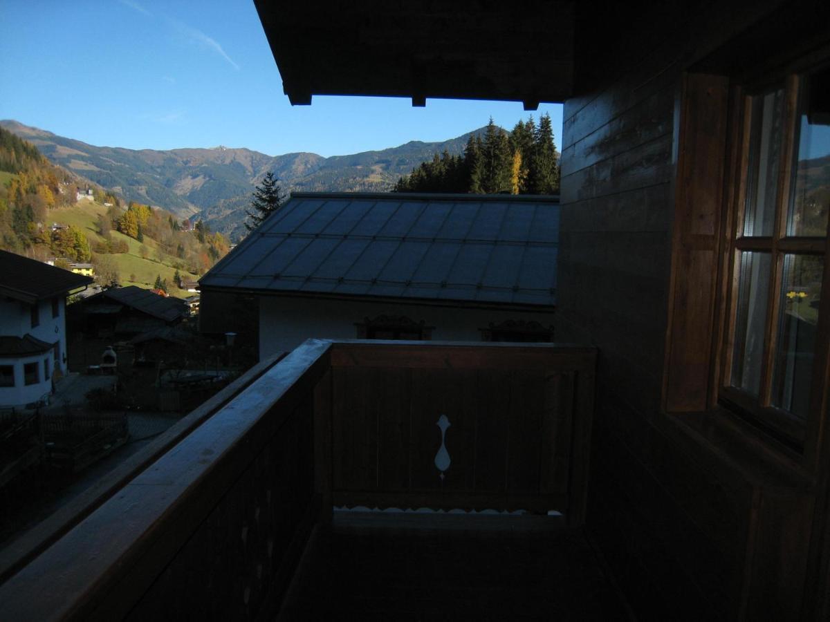 Ski-In Ski-Out Chalet Kriekels - By Alpen Apartments ツェル アム ゼー エクステリア 写真