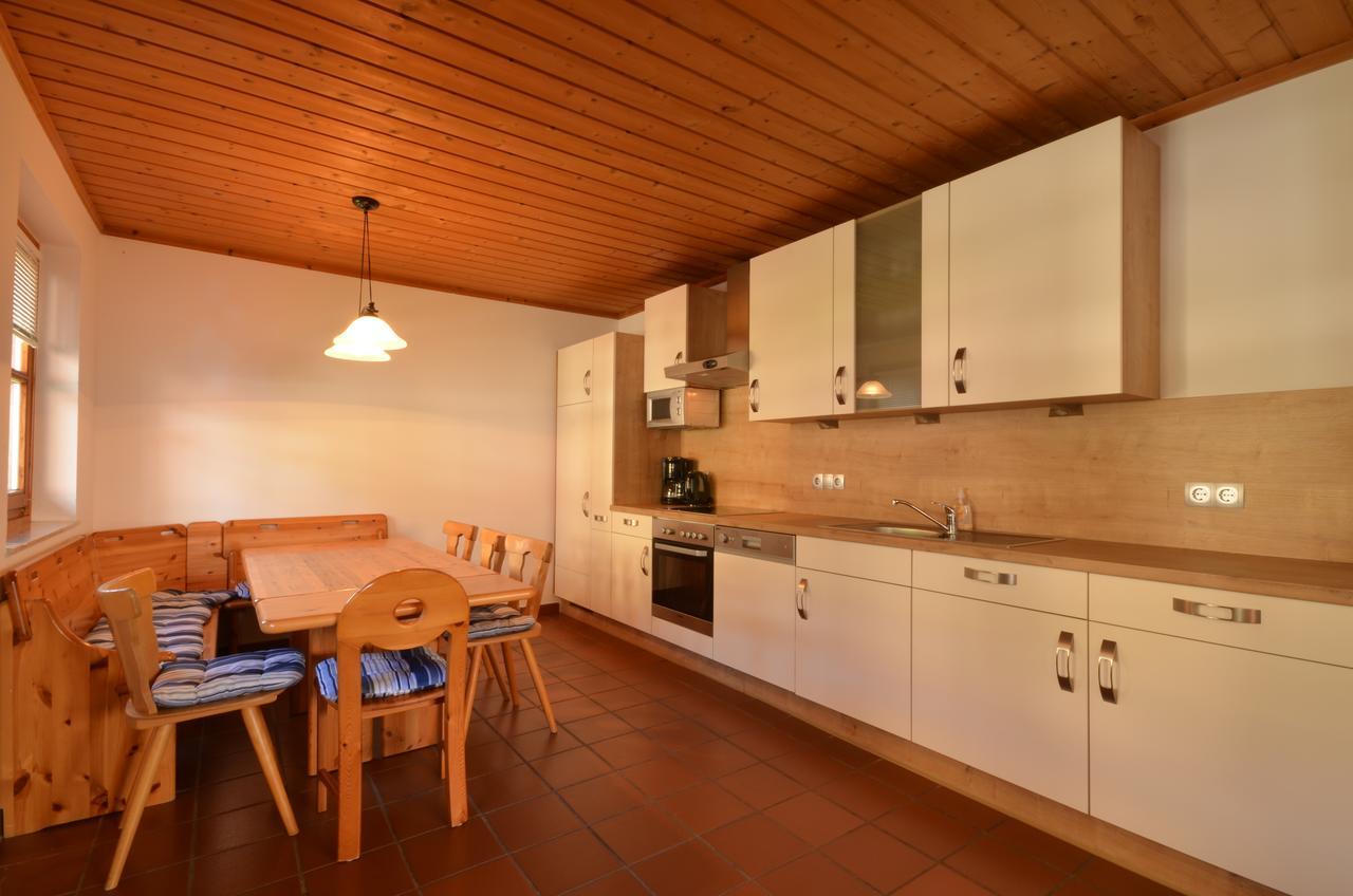 Ski-In Ski-Out Chalet Kriekels - By Alpen Apartments ツェル アム ゼー エクステリア 写真